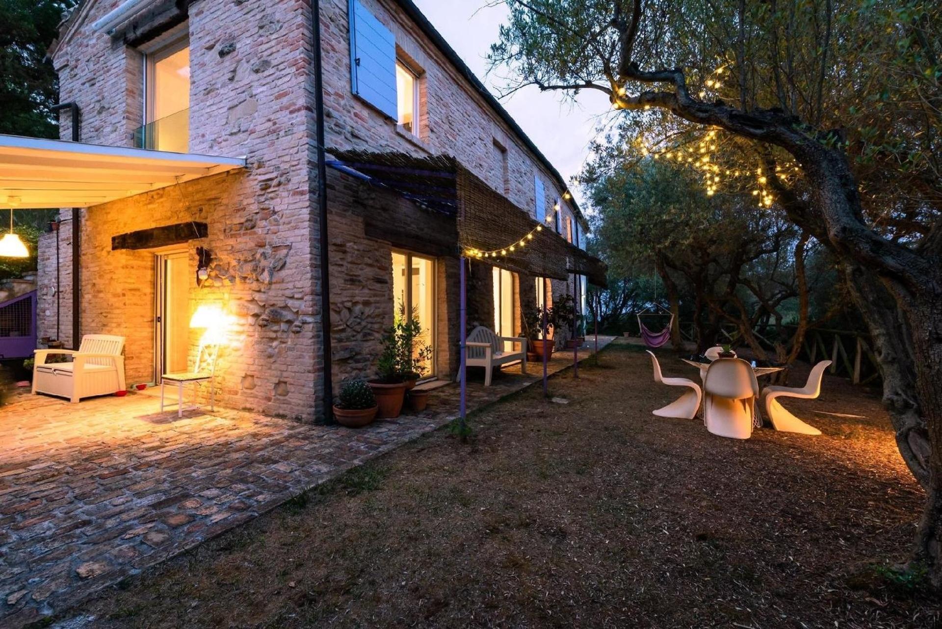 Meernahes Ferienhaus Casa Cantagallo Mit Pool Villa Фермо Екстериор снимка